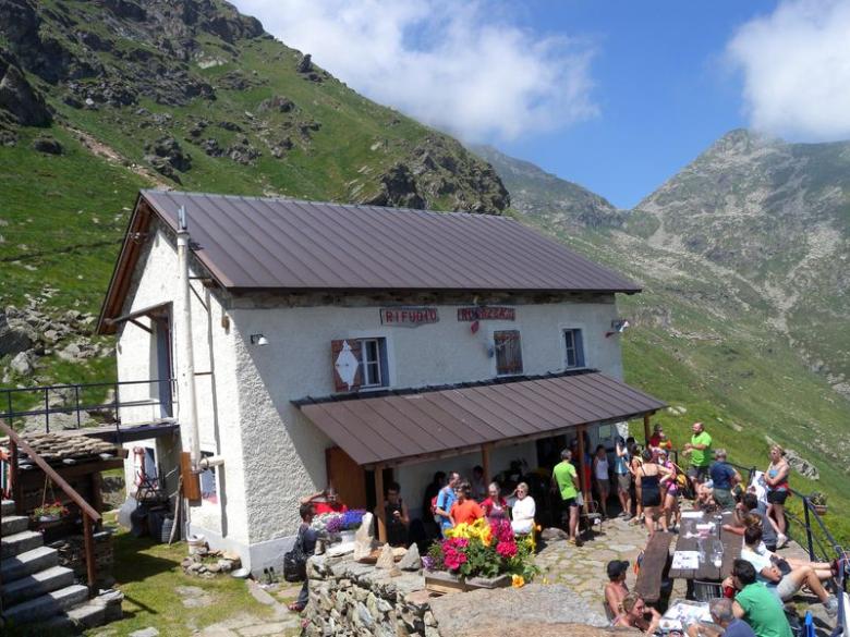 rifugio-rosaz
